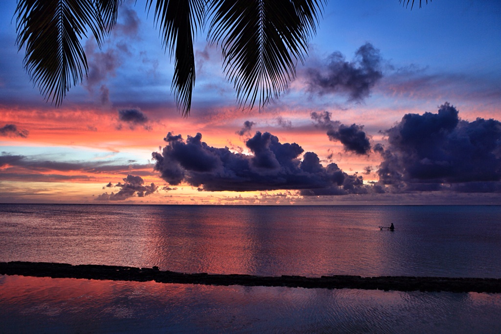Sunset, camping Nelson Moorea